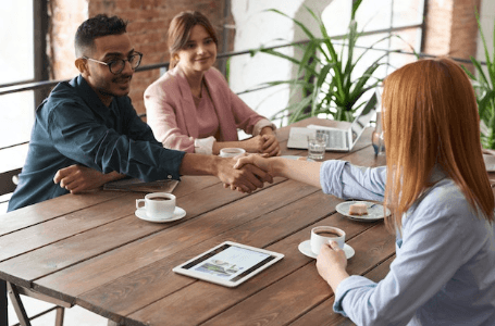 How to Find Your First 100 Customers